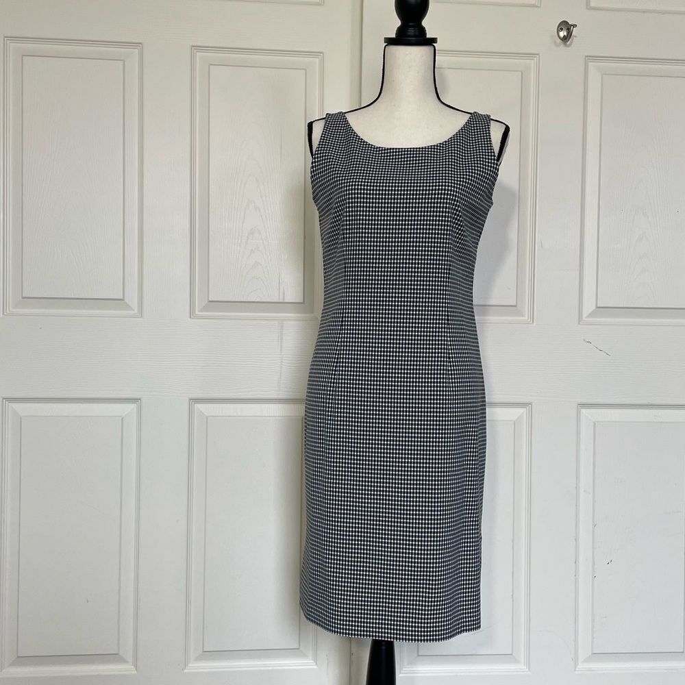 Zoza by Walking Co. Black and White Herringbone Tank Polyamide Dress, 10